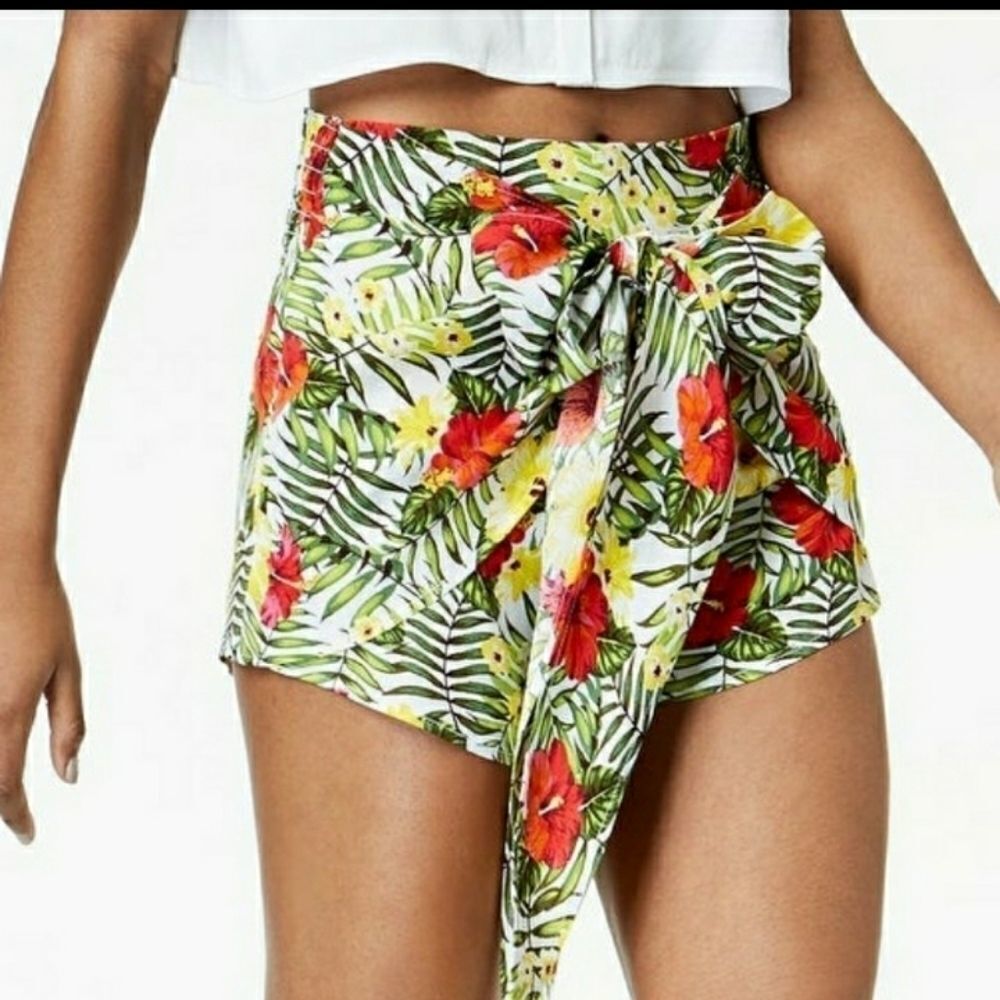 Plus size tropical shorts xoxo wrap tie